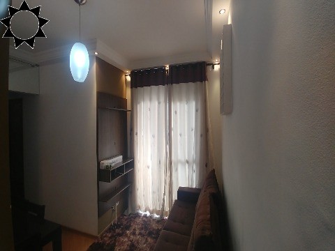 Apartamento à venda com 3 quartos, 67m² - Foto 2