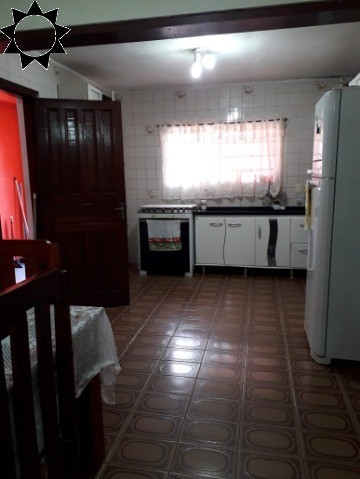 Casa à venda com 3 quartos, 120m² - Foto 1