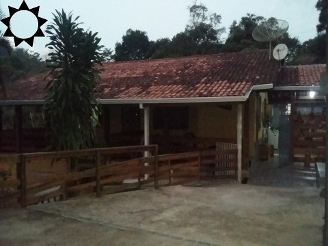 Fazenda à venda com 3 quartos, 750m² - Foto 27