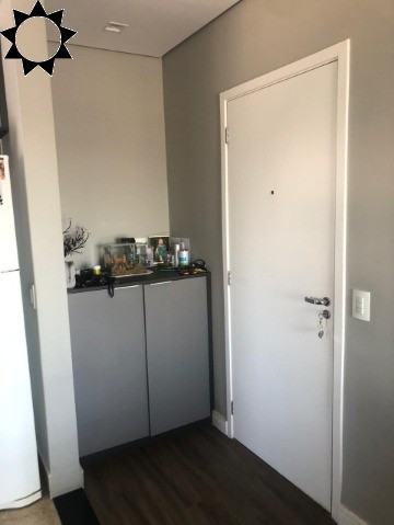 Apartamento à venda com 2 quartos, 60m² - Foto 7