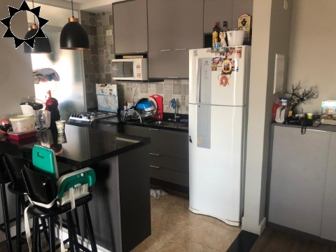 Apartamento à venda com 2 quartos, 60m² - Foto 14