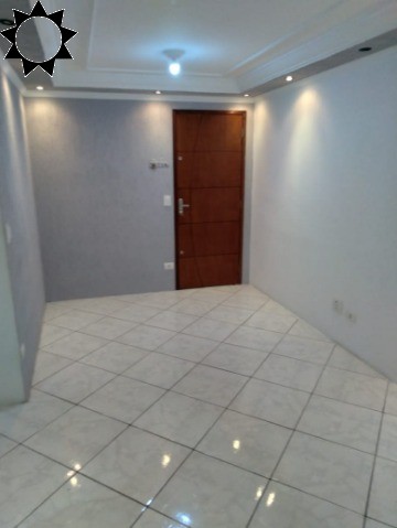 Apartamento à venda com 2 quartos, 60m² - Foto 11