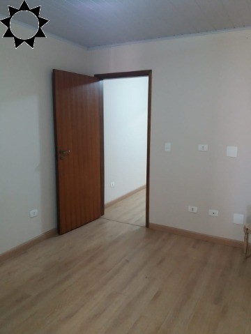 Casa à venda com 3 quartos, 78m² - Foto 11