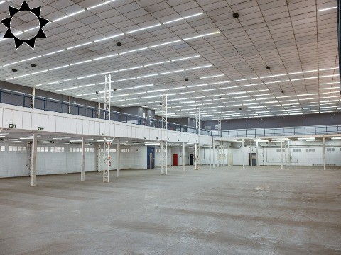 Depósito-Galpão-Armazém para alugar, 4536m² - Foto 1