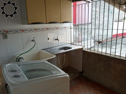 Casa à venda com 3 quartos, 200m² - Foto 3