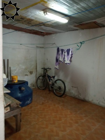 Casa à venda com 3 quartos, 200m² - Foto 6