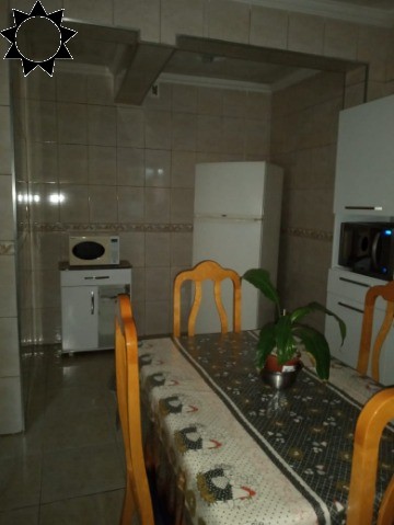 Casa à venda com 3 quartos, 200m² - Foto 16