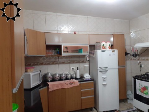 Casa à venda com 4 quartos, 90m² - Foto 6