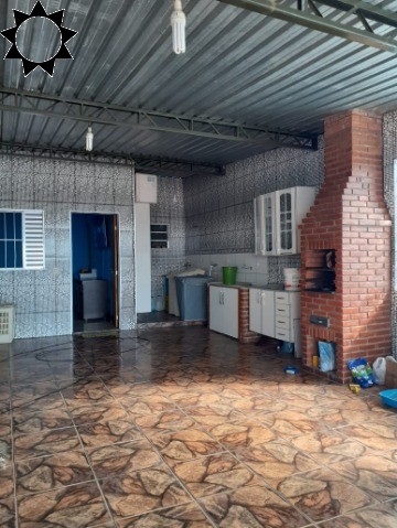 Casa à venda com 4 quartos, 90m² - Foto 8