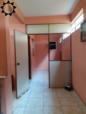 Casa à venda com 4 quartos, 90m² - Foto 15