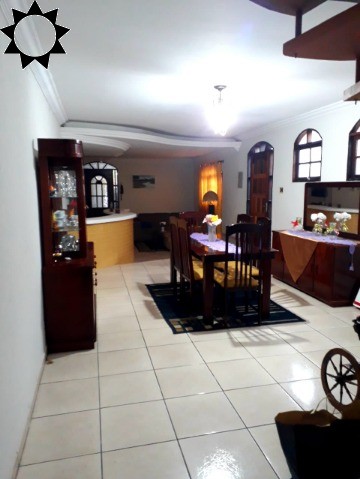 Casa à venda com 3 quartos, 260m² - Foto 21