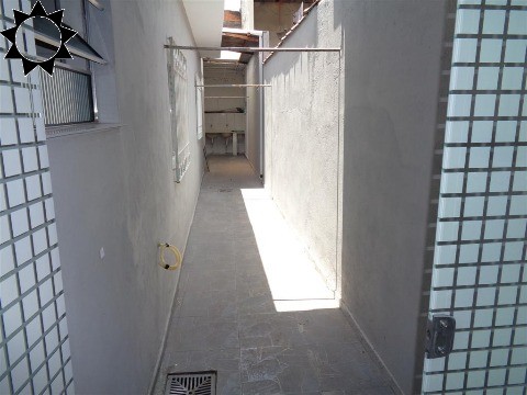 Casa à venda e aluguel com 3 quartos, 110m² - Foto 11