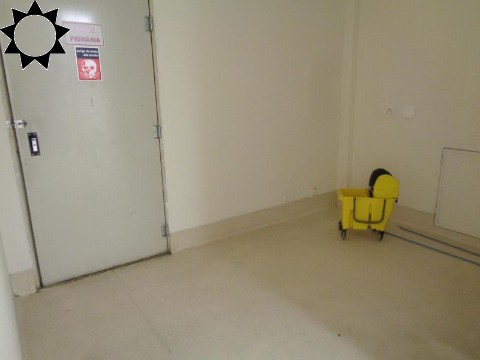 Prédio Inteiro para alugar com 1 quarto, 3300m² - Foto 6