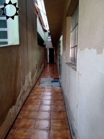 Casa à venda com 2 quartos, 150m² - Foto 11