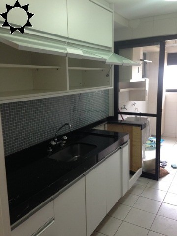 Apartamento à venda com 2 quartos, 81m² - Foto 4