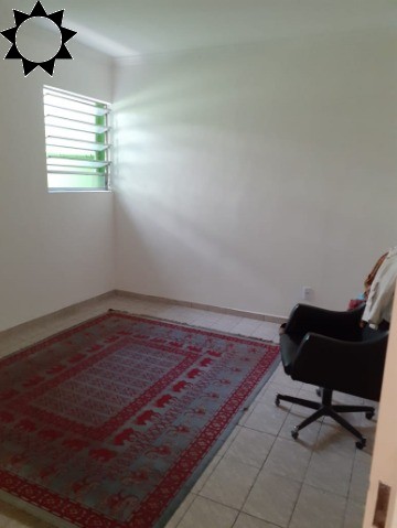 Casa à venda com 2 quartos, 247m² - Foto 5