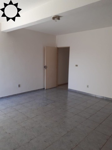 Casa à venda com 2 quartos, 247m² - Foto 13