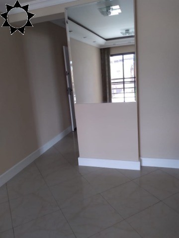 Apartamento à venda com 2 quartos, 62m² - Foto 4