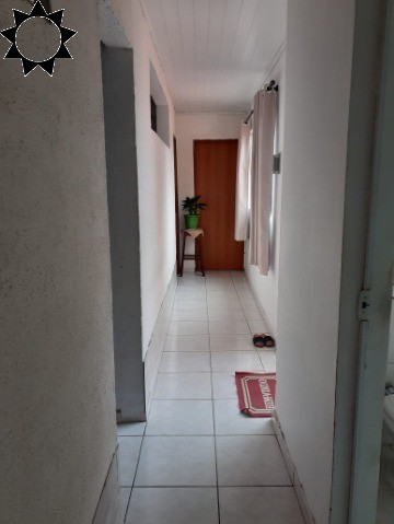 Casa à venda com 2 quartos, 158m² - Foto 3