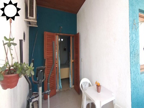 Casa à venda com 4 quartos, 112m² - Foto 13