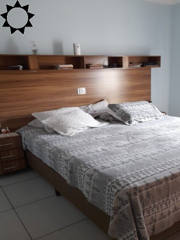 Casa à venda com 4 quartos, 200m² - Foto 35