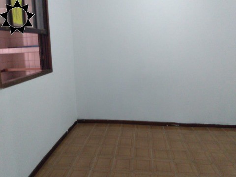 Casa à venda com 2 quartos, 130m² - Foto 8