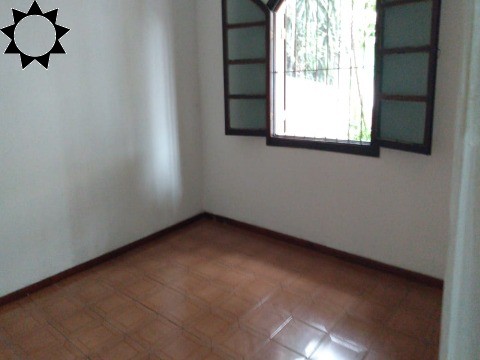 Casa à venda com 2 quartos, 130m² - Foto 9