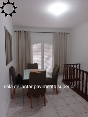 Casa à venda com 5 quartos, 286m² - Foto 3