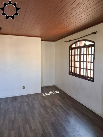 Casa à venda com 3 quartos, 236m² - Foto 8