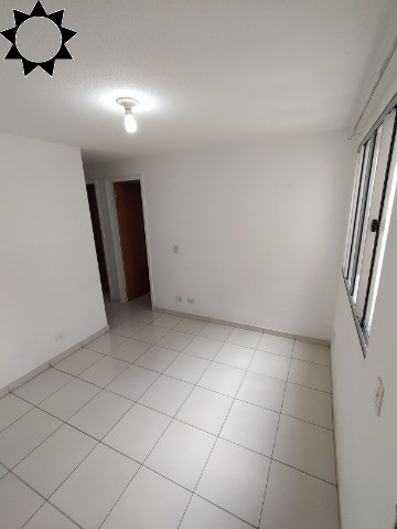 Apartamento à venda com 2 quartos, 58m² - Foto 2