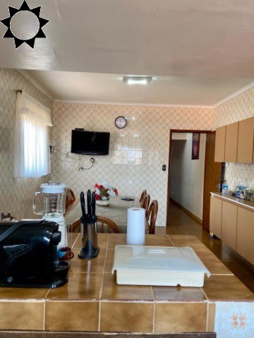 Casa à venda com 4 quartos, 263m² - Foto 25