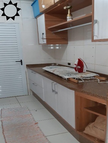 Casa à venda com 3 quartos, 250m² - Foto 7