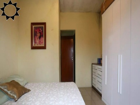 Casa à venda com 3 quartos, 250m² - Foto 32