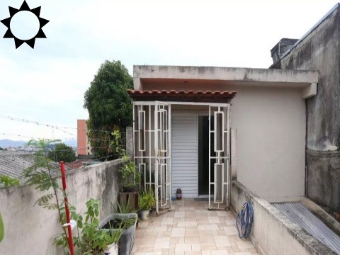 Casa à venda com 3 quartos, 250m² - Foto 34