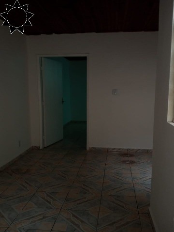 Casa à venda com 2 quartos, 100m² - Foto 7