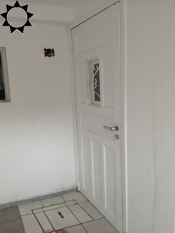 Casa à venda com 2 quartos, 100m² - Foto 11