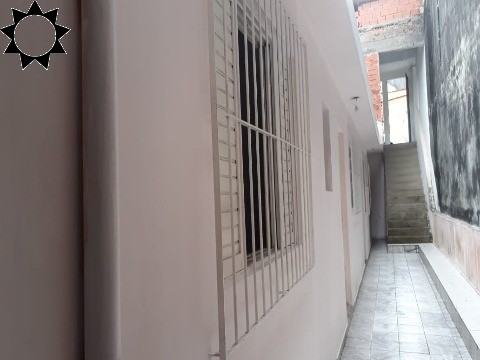 Casa à venda com 2 quartos, 120m² - Foto 11