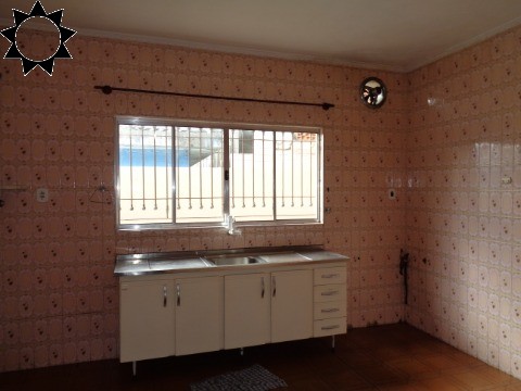 Casa à venda com 2 quartos, 130m² - Foto 5