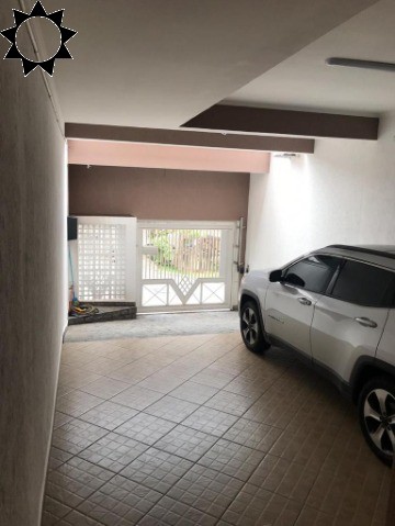 Casa à venda com 4 quartos, 153m² - Foto 3