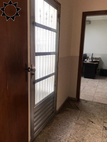 Prédio Inteiro à venda com 1 quarto, 215m² - Foto 17