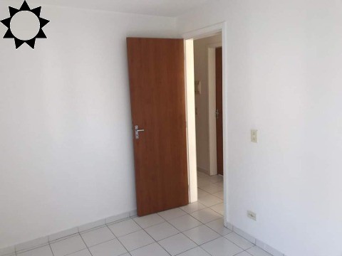 Apartamento à venda com 2 quartos, 47m² - Foto 11