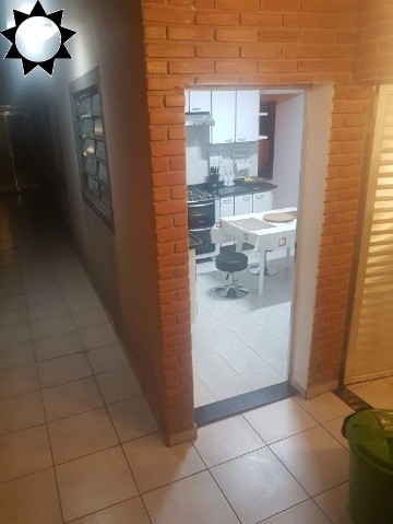 Casa à venda com 2 quartos, 170m² - Foto 6