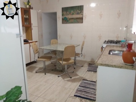 Casa à venda com 2 quartos, 308m² - Foto 5