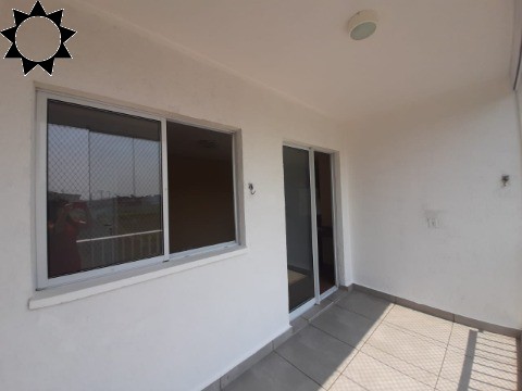 Apartamento à venda com 2 quartos, 62m² - Foto 11