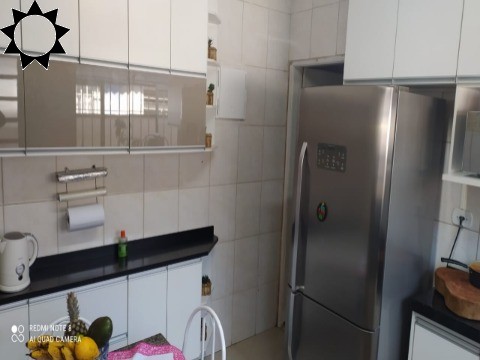 Casa à venda com 3 quartos, 65m² - Foto 24