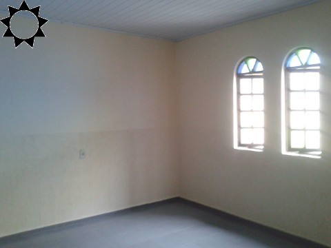 Casa à venda com 2 quartos, 180m² - Foto 10