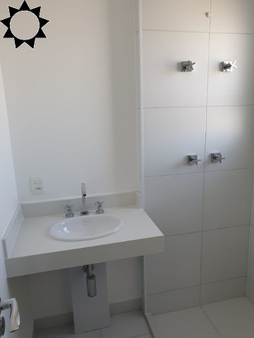 Apartamento à venda com 3 quartos, 113m² - Foto 3