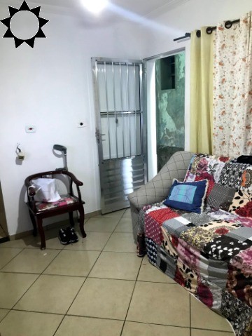 Casa à venda com 2 quartos, 200m² - Foto 11