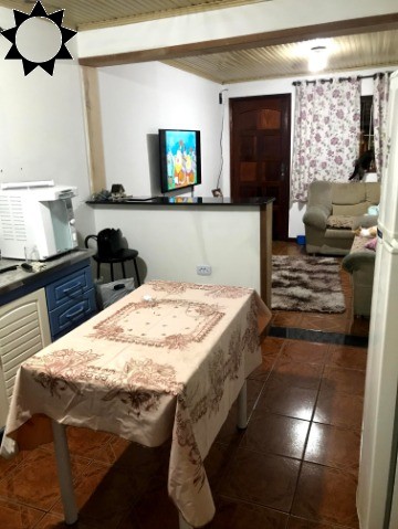 Casa à venda com 2 quartos, 200m² - Foto 6