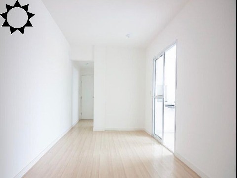 Apartamento à venda com 3 quartos, 84m² - Foto 2